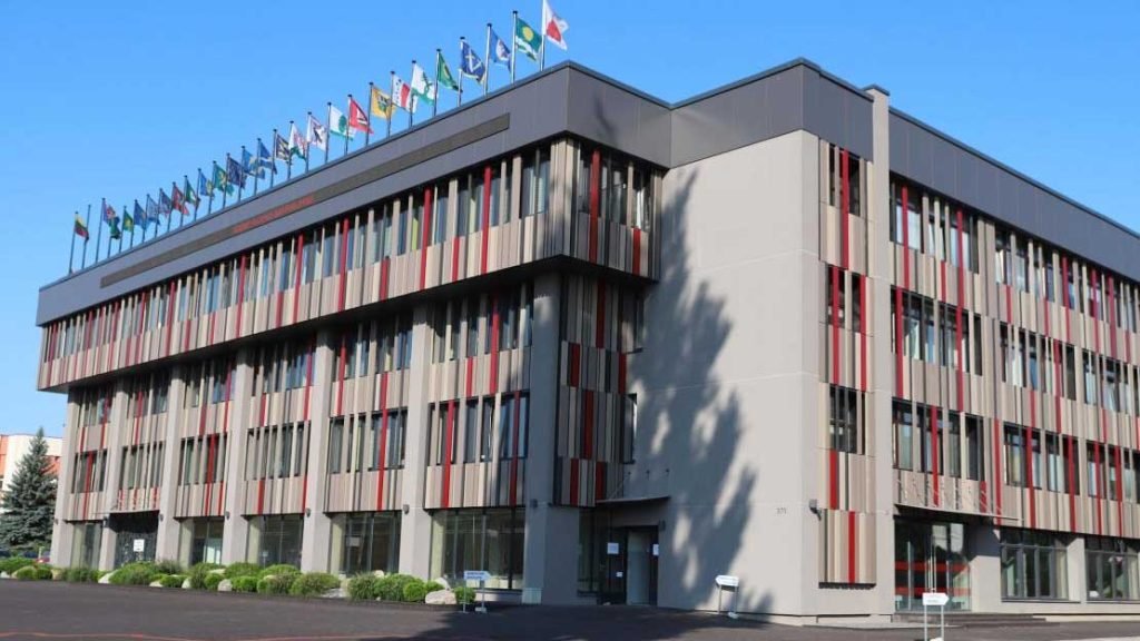 Kauno rajono savivaldybės pastatas Savanorių prospekte